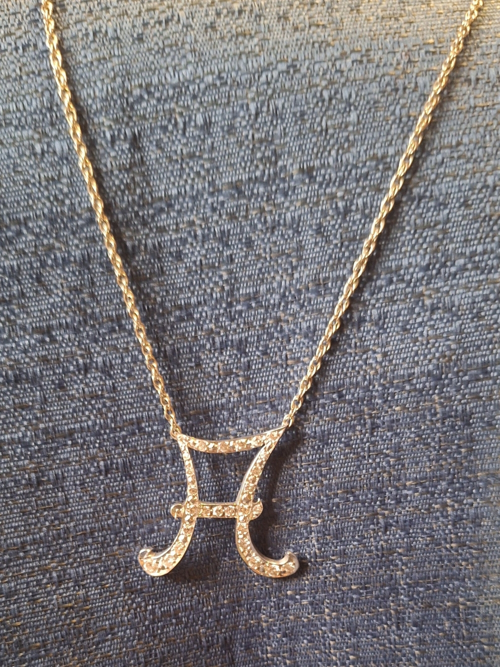 14k White Gold And Diamond 14" A Initial Pendant Necklace